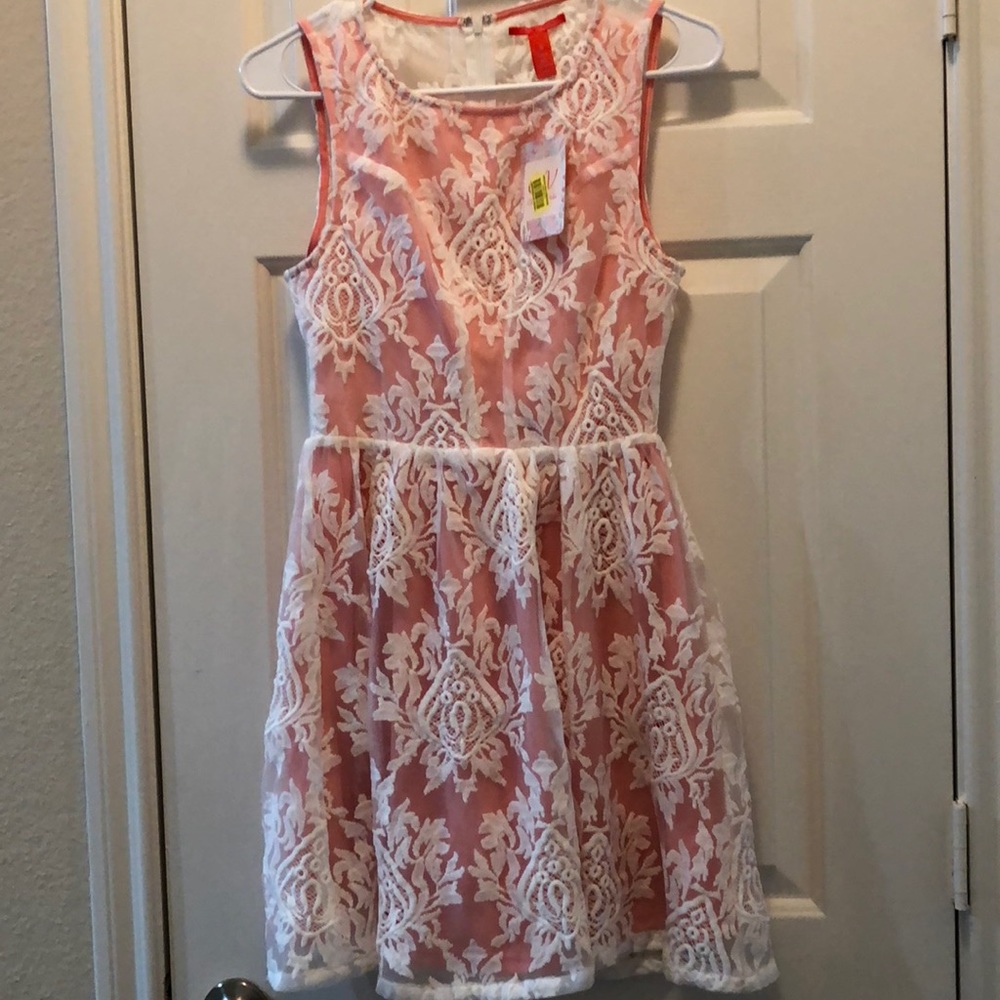 Chelsea & Violet coral and white Lace dress